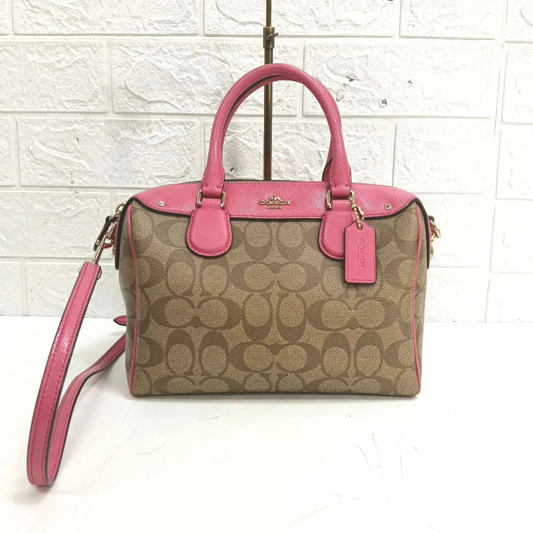 Thumbnail of Coach shoulder bag, brown/pink, top 200