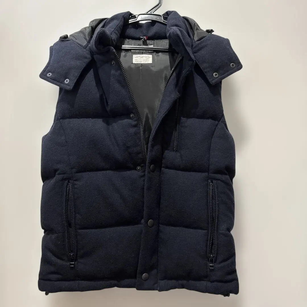 Thumbnail of Men's Bigi Hooded Down Vest, Navy