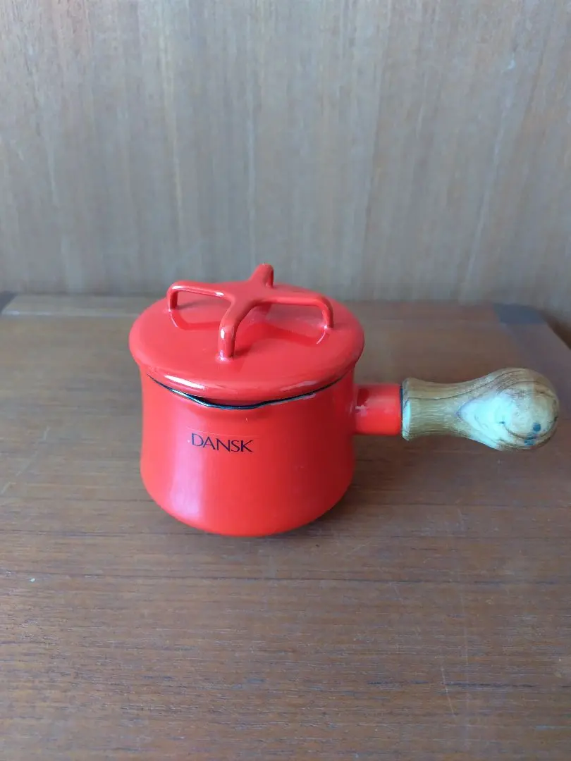 DANSK　バターウォーマー　蓋付　チリレッド 新品】ダンスク バターウォーマー蓋付きチリレッドDANSKΩ