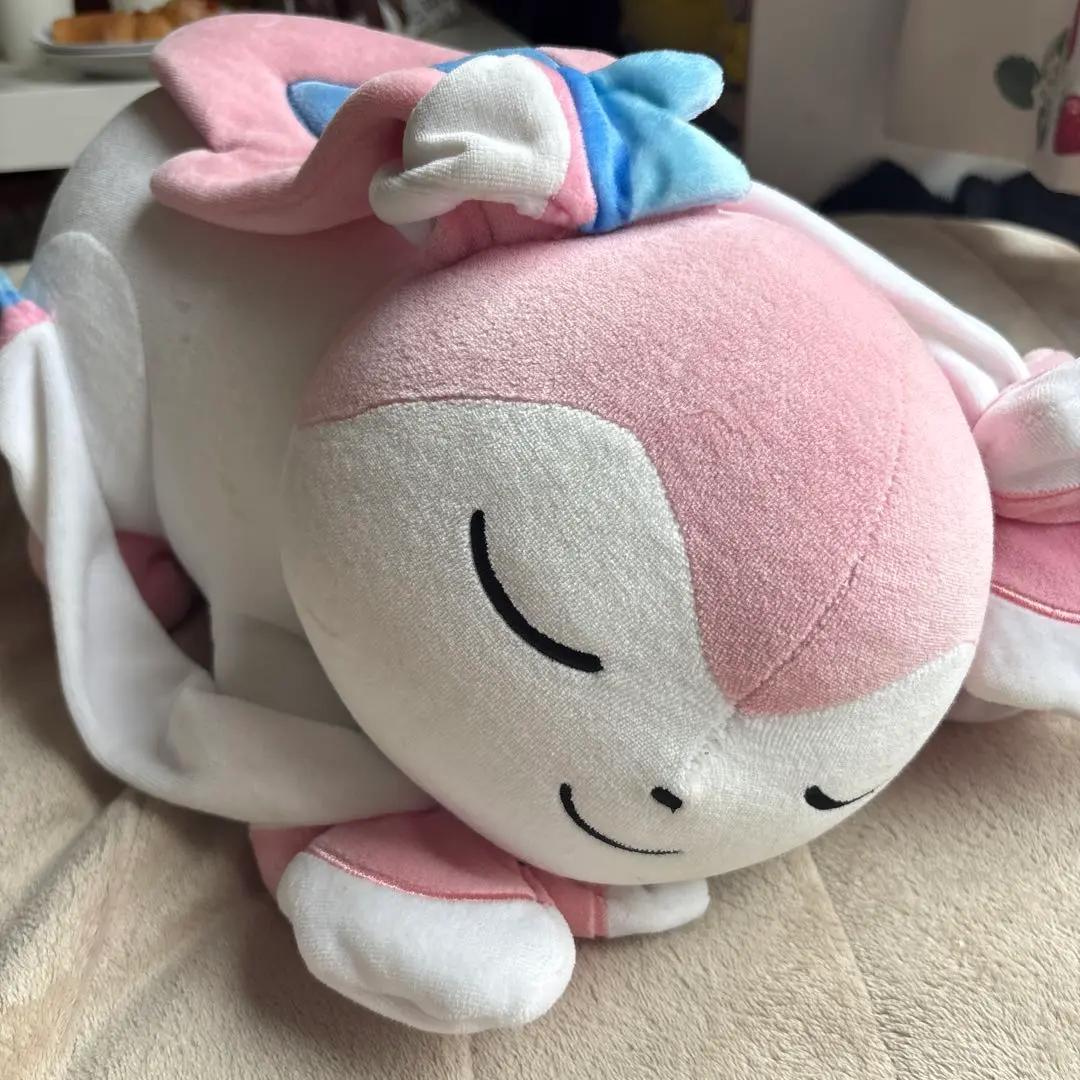 ニンフィア すやすやぬいぐるみ Amazon.co.jp: ぬいぐるみ すやすやニンフィア 24.5×42×43(H×W×D