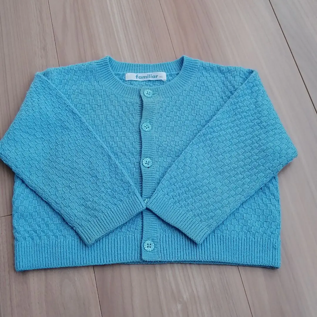 Thumbnail of familiar cardigan