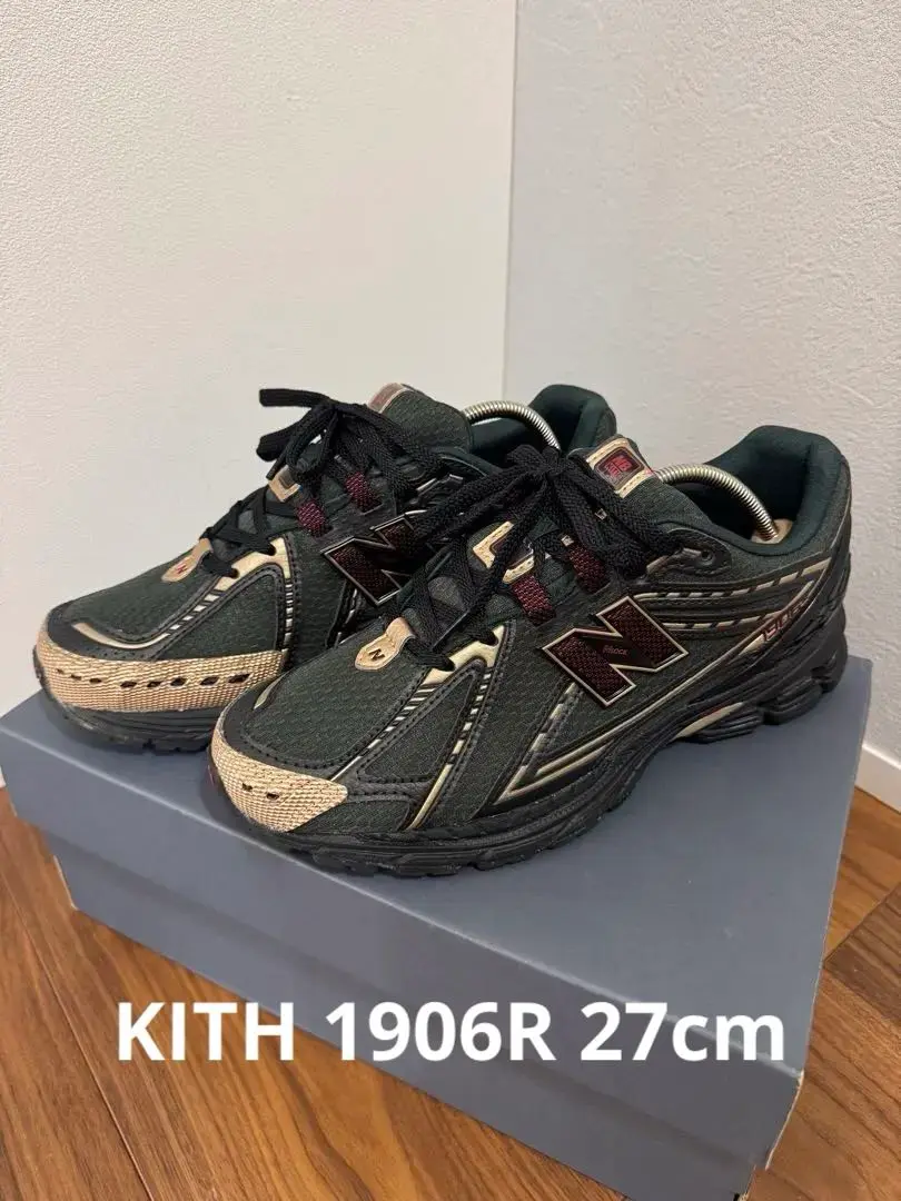 2025年最新】new balance m1906rkの人気アイテム - メルカリ