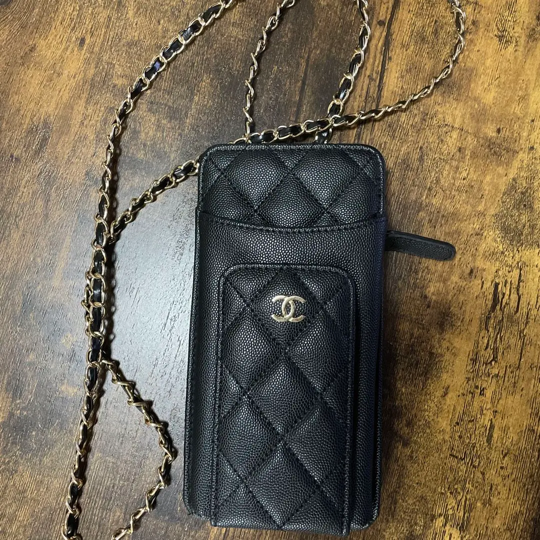 CHANEL - スマホショルダーケース 2025年最新】シャネル スマホショルダーの人気アイテム - メルカリ
