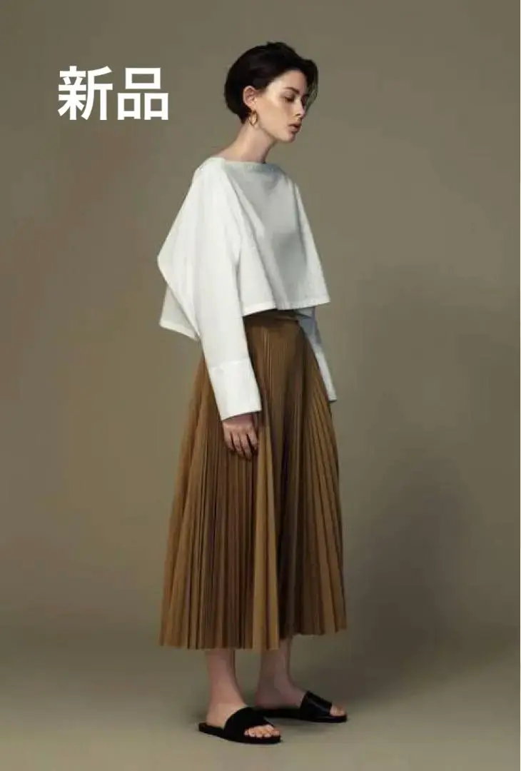 【美品】YLEVE チノプリーツスカート 大平典子さんStyling「YLÈVE」チノプリーツスカート【LEE DAYS