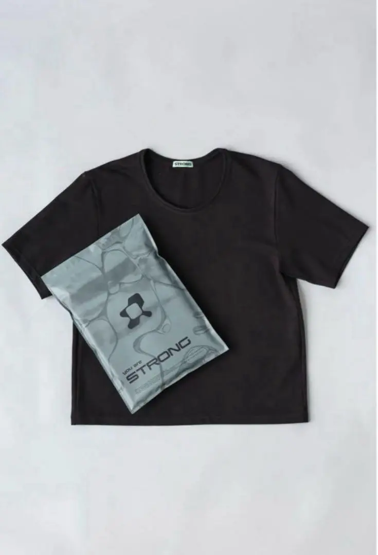 STRONG PACK TEE GREY sizeS ours アワーズ 2025年最新】STRONG pack tee oursの人気アイテム - メルカリ