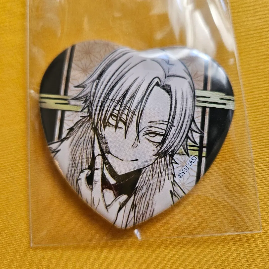 Thumbnail of Tougen Anki, Yagura Momoji, Heart-shaped tin badge