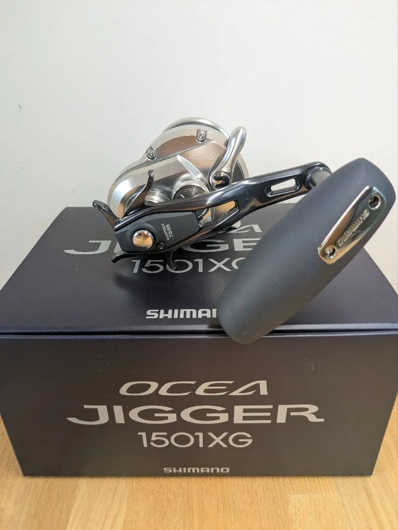 シマノ　21オシアジガー１５０１XG 美品　ゴメクサスノブおまけ付 シマノ オシアジガー 1501XG (リール) 価格比較 - 価格.com