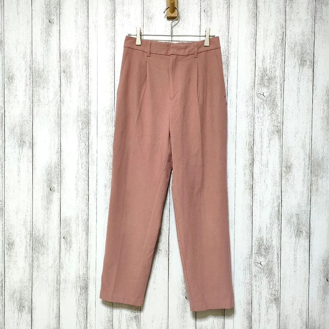 Thumbnail of GU (M) Brushed Tucked Tapered Pants