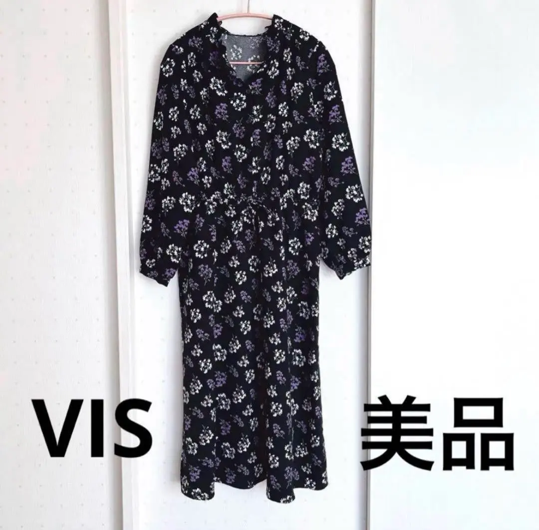 Thumbnail of Excellent condition VIS black multi-color free size long floral dress autumn/spring