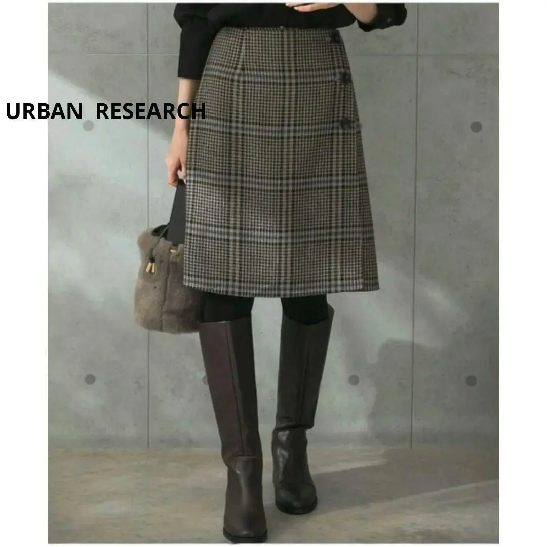 Thumbnail of Retail price: ¥14,300 URBAN RESEARCH ROSSO Check Skirt