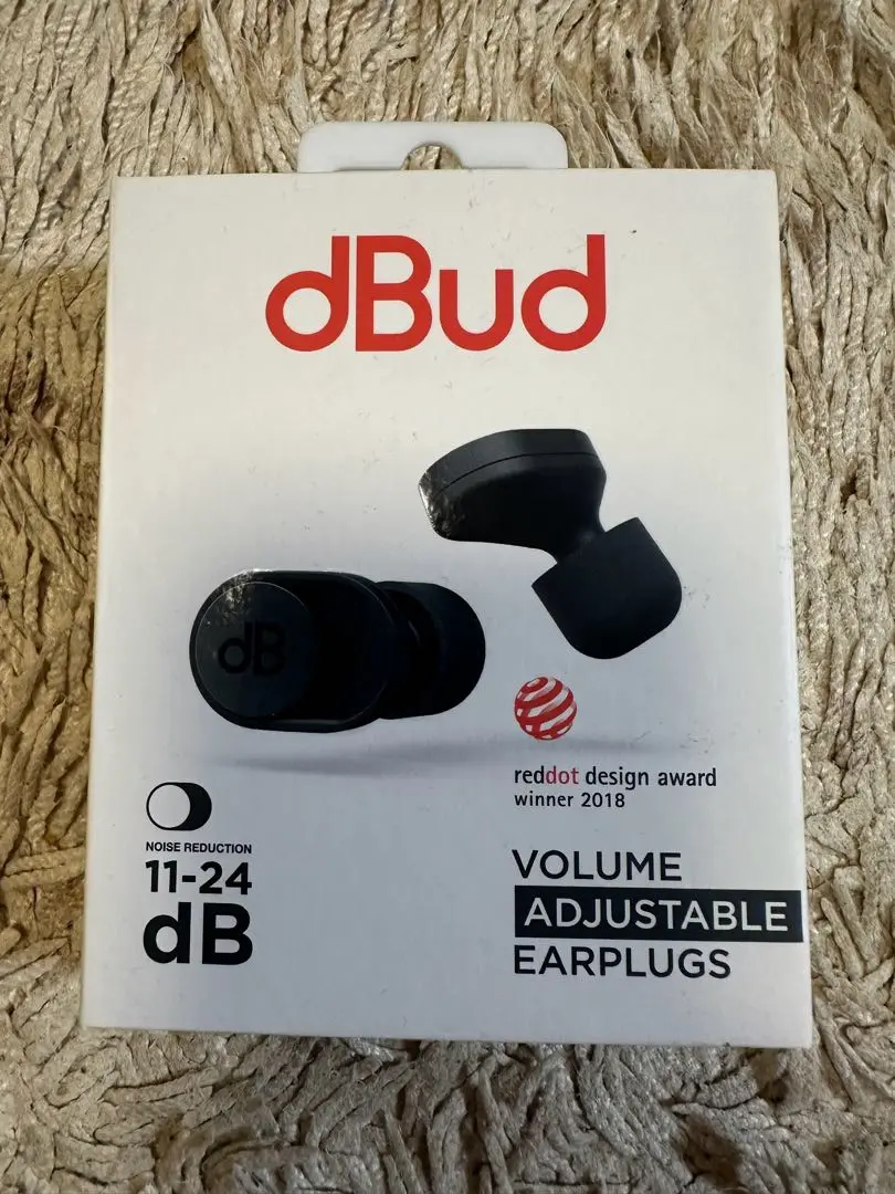 【未使用に近い】dBud 耳栓　音量調整可能なスウェーデン製高級イヤープラグ dBud 音量調整可能なイヤープラグ (耳栓) | dBud日本公式サイト