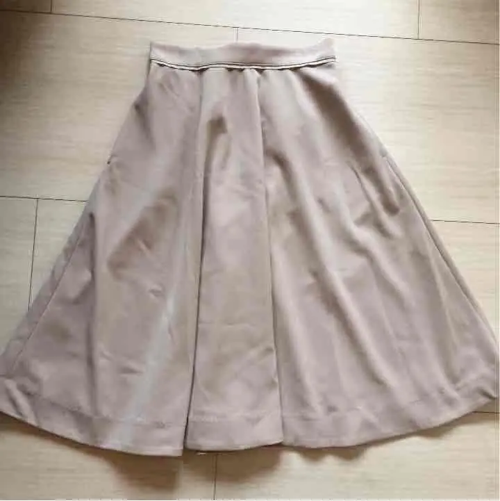 Thumbnail of Skirt