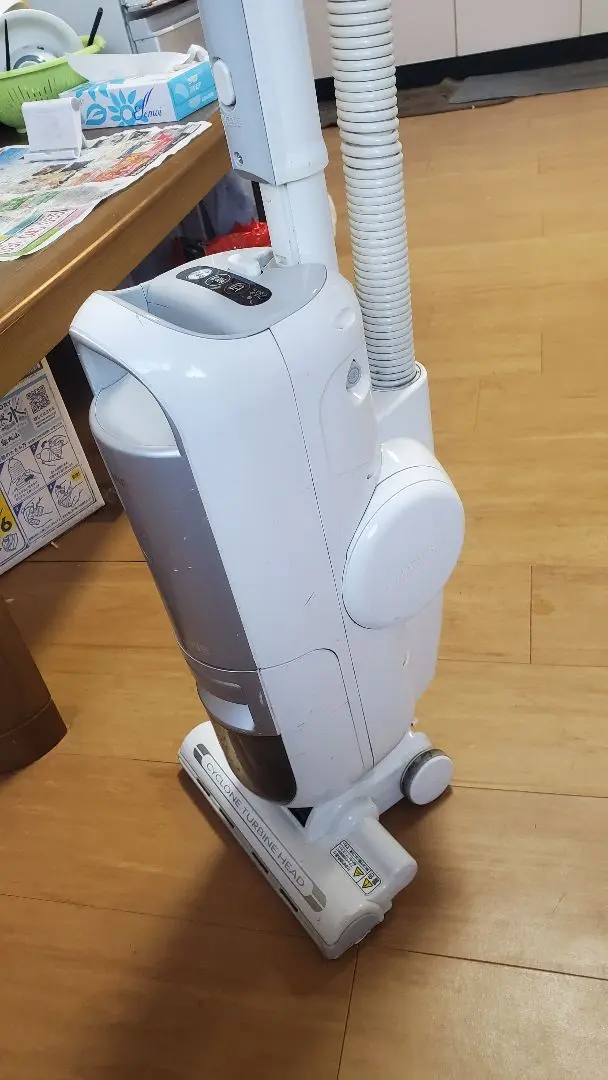 SHARP サイクロンクリーナー　EC-CT11-S ホワイトシルバー 楽天市場】シャープ 掃除 機 ec ct11の通販