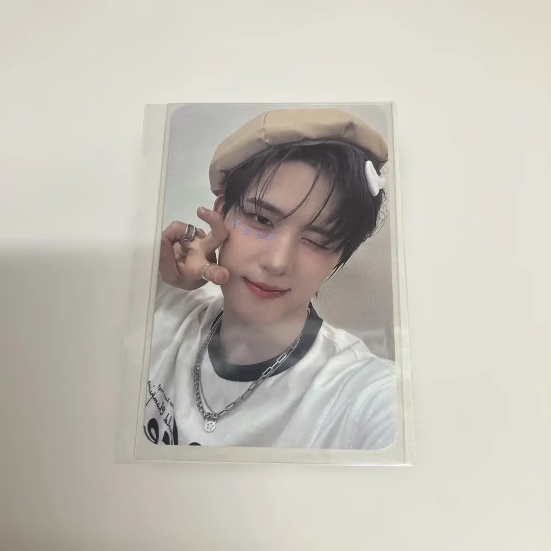 Thumbnail of NouerA Kihyun New is Now Bonus Trading Card