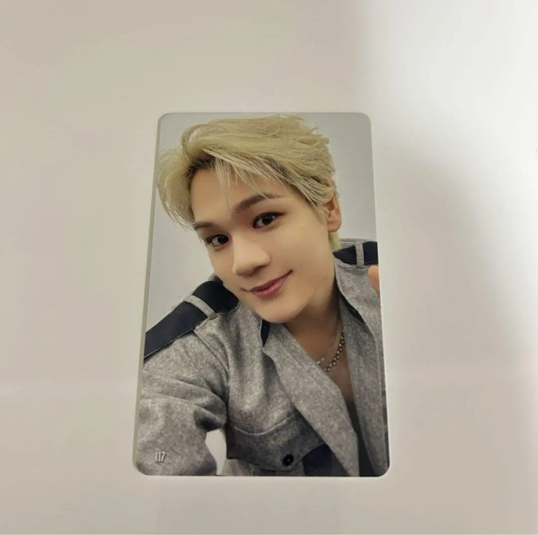 Thumbnail of Kazune Mamehara (JO1) Survive FES Goods Purchase Benefit Trading Card