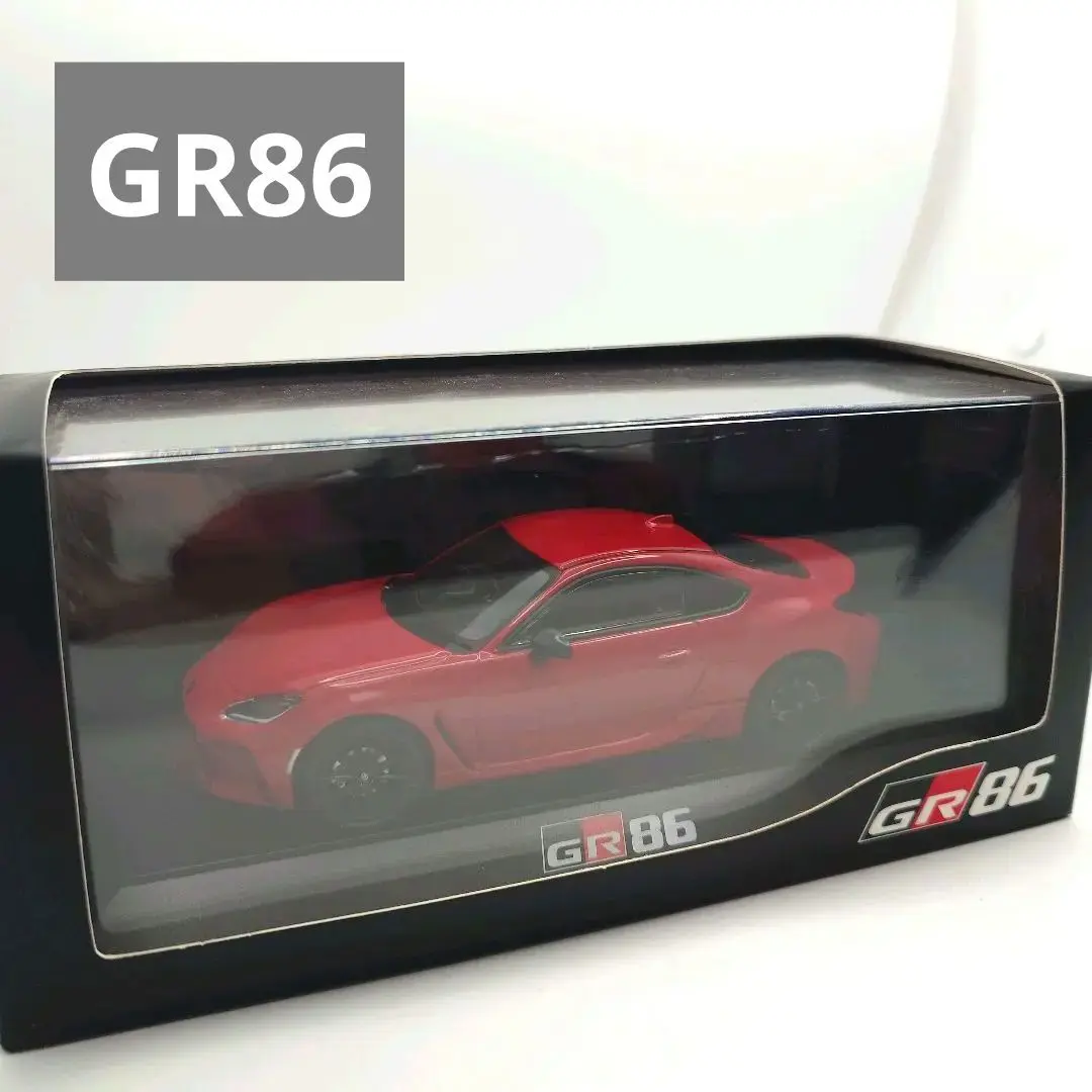 【未使用】トヨタ GR86 ミニカー　1/30スケール　赤 Amazon | 新型トヨタ GR86 1/30 カラーサンプルミニカー
