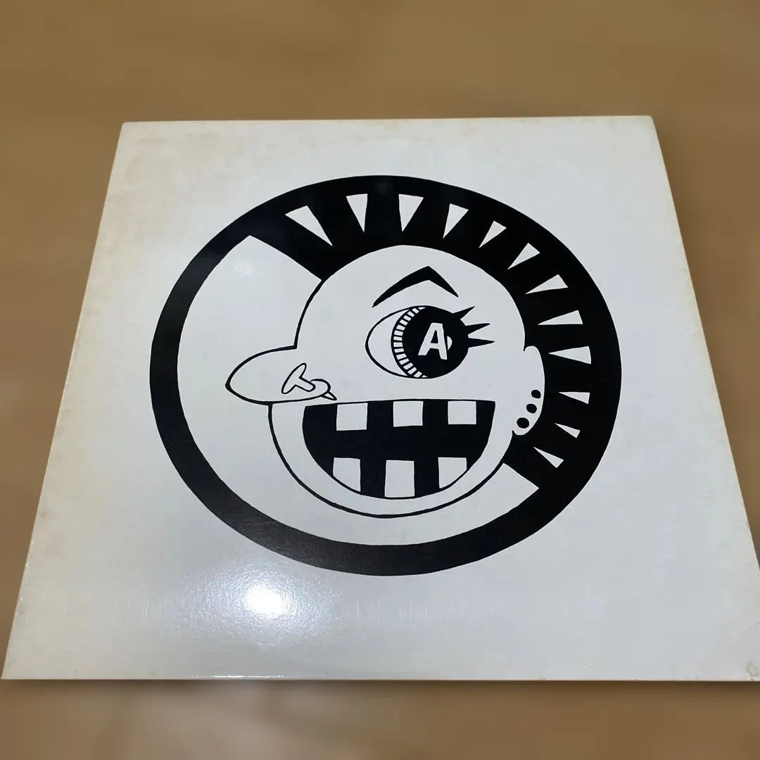 ラフィンノーズ　プッシーフォーセール　インディーズ　レコード アートワーク Amazon.co.jp: PUSSY FOR SALE: ミュージック