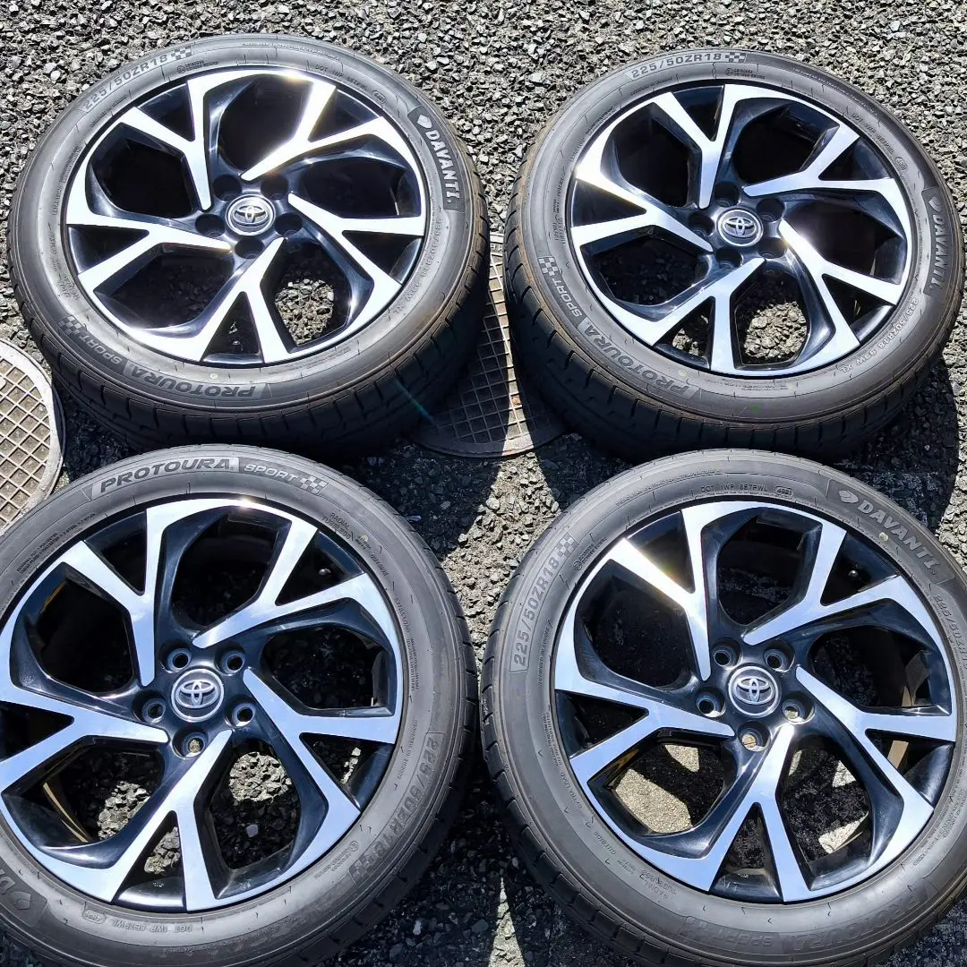 中古　18X7.0 トヨタ C-HR 純正 18インチ アルミホイール 4本 Yahoo!オークション - トヨタ 純正 ホイールC-HR 18インチ 4本