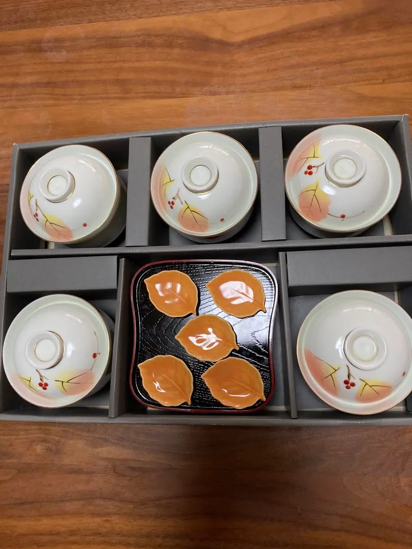 陶彩 陶磁器 木の実紋樣餐具 多用途碗 5個 茶碗蒸等 的縮圖