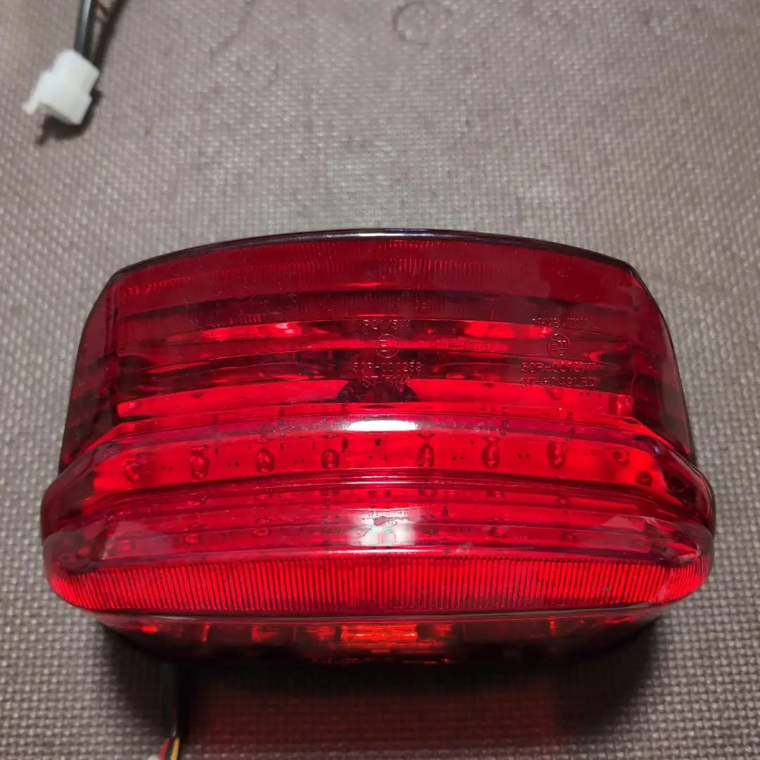 ヤマハＸＪＲ400　’98～ ＸＪＲ1300　’98～’06　LEDテールランプ Amazon | ポッシュフェイス(POSH FAITH) バイク用品 LED