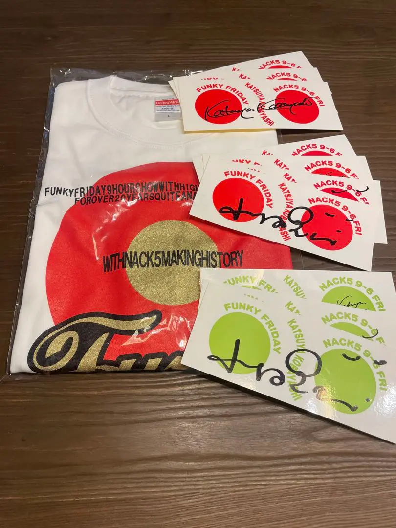 NACK5 FUNKY FRIDAY ファンフラ Tシャツ+ステッカー10枚 Amazon.co.jp: ファンキーフライデー ステッカー 小林克也