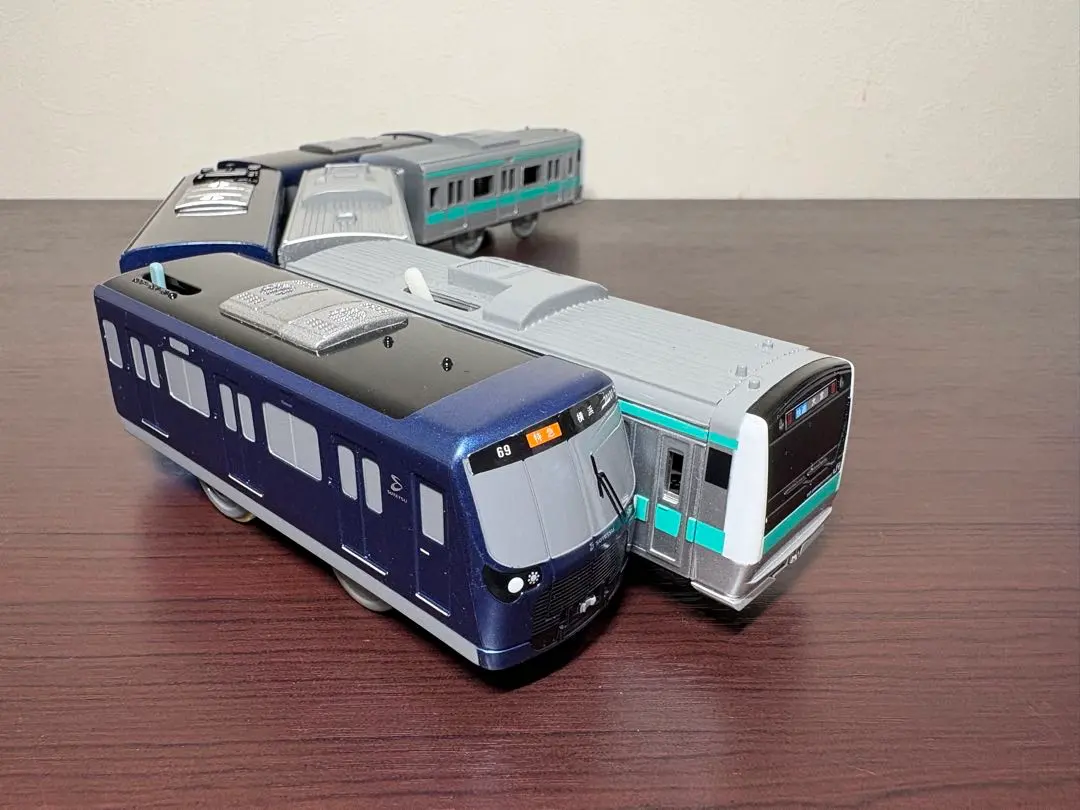 Thumbnail of Plarail Sagami Railway 20000 Series & E233 Series Saikyo Line Mutual Direct Operation Set