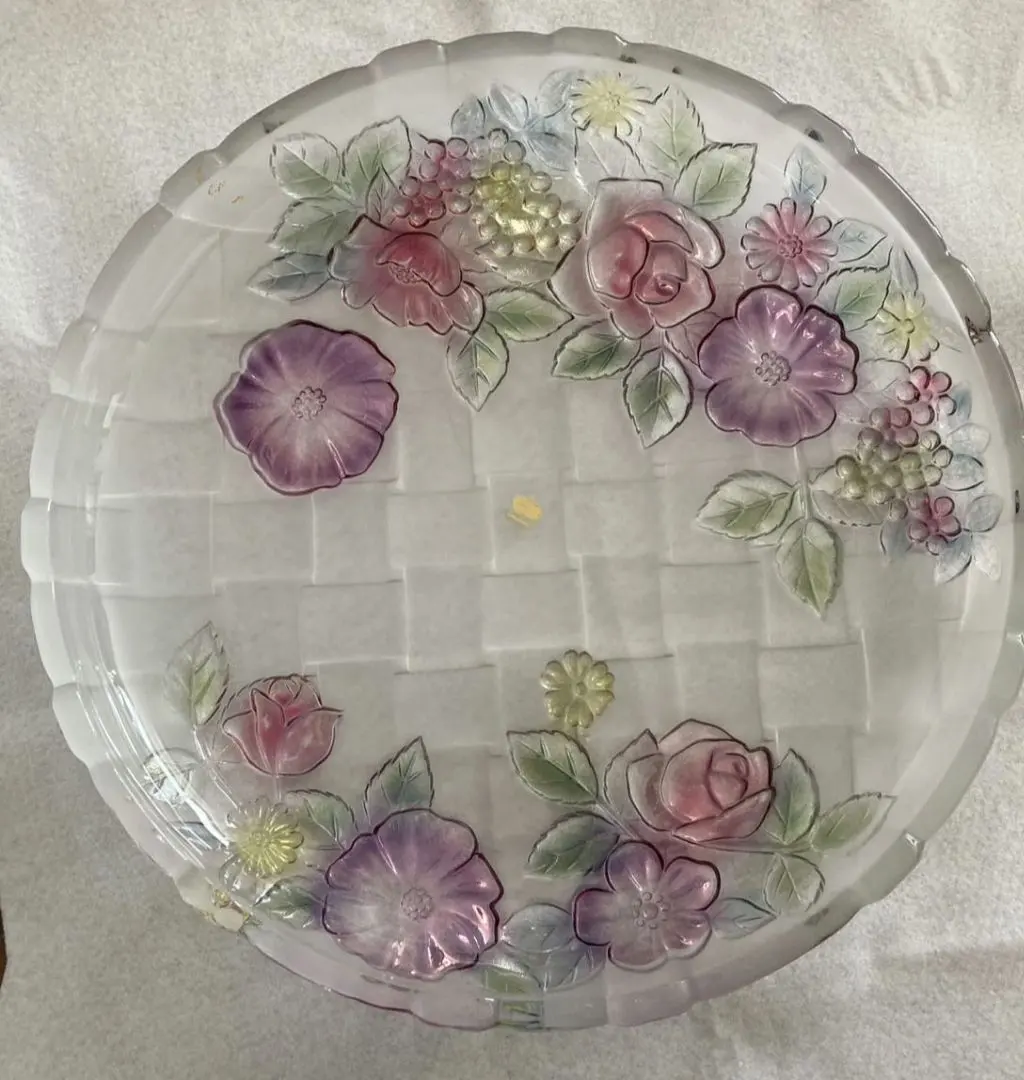 Thumbnail of Large glass plate