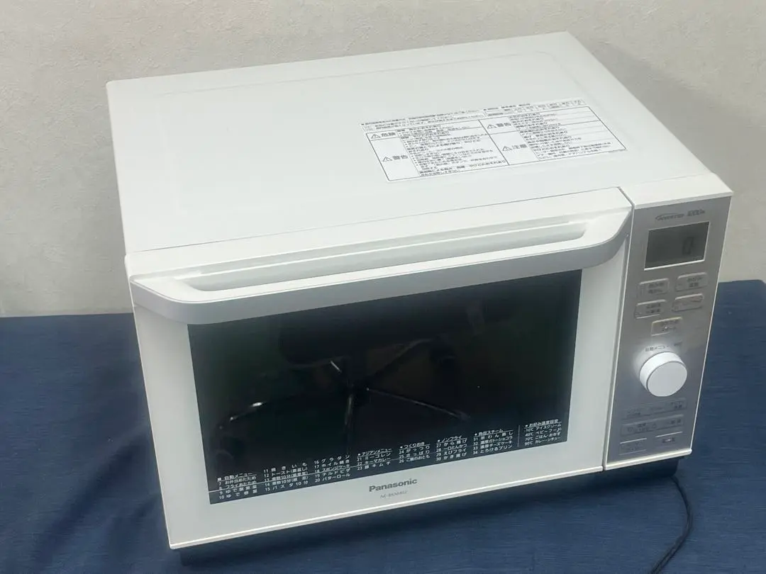 美品　Panasonic オーブンレンジNE-BKM402-W [26L] NE-BKM402-W オーブンレンジ エレック スノーホワイト [26L]｜の