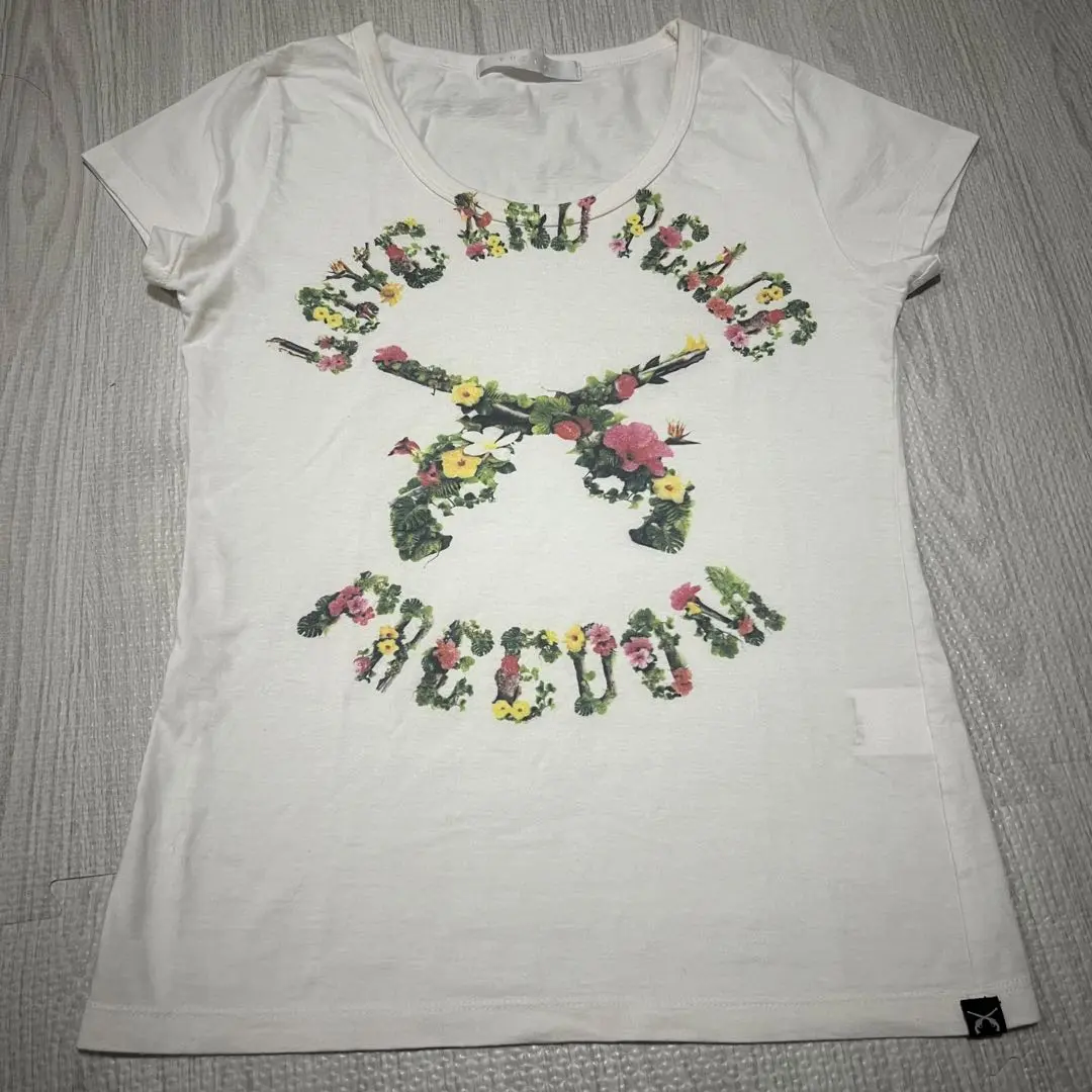 2025年最新】ロアー Tシャツ・カットソーの人気アイテム - メルカリ