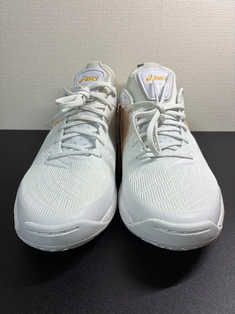 美品 28㎝◎アシックス GLIDE NOVA FF2 バスケットシューズ 白 美品 28㎝◎アシックス GLIDE NOVA FF2 バスケットシューズ 白