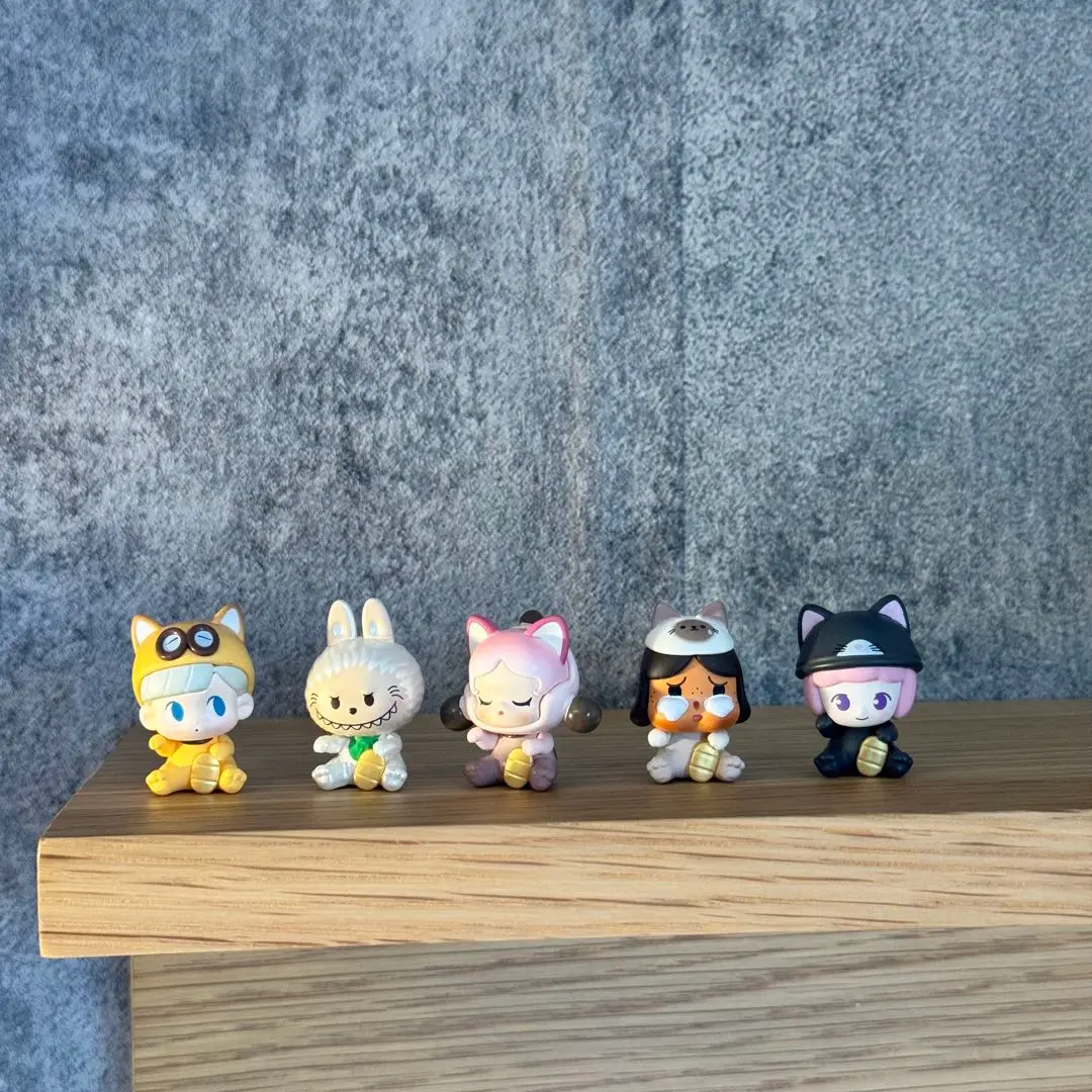 【新品未開封】labubu maneki 招き猫 ラブブ 新品未開封 labubu 招き猫 ラブブ 3体セットの通販 by koyo's