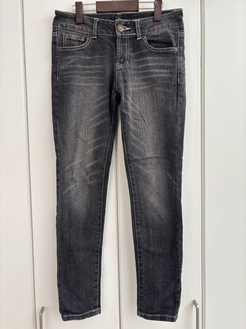 Thumbnail of Blue-gray skinny denim