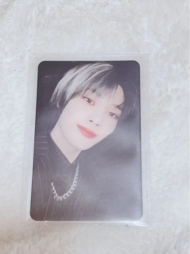 Thumbnail of I.N (Stray Kids) HOPHOP Trading Card Set