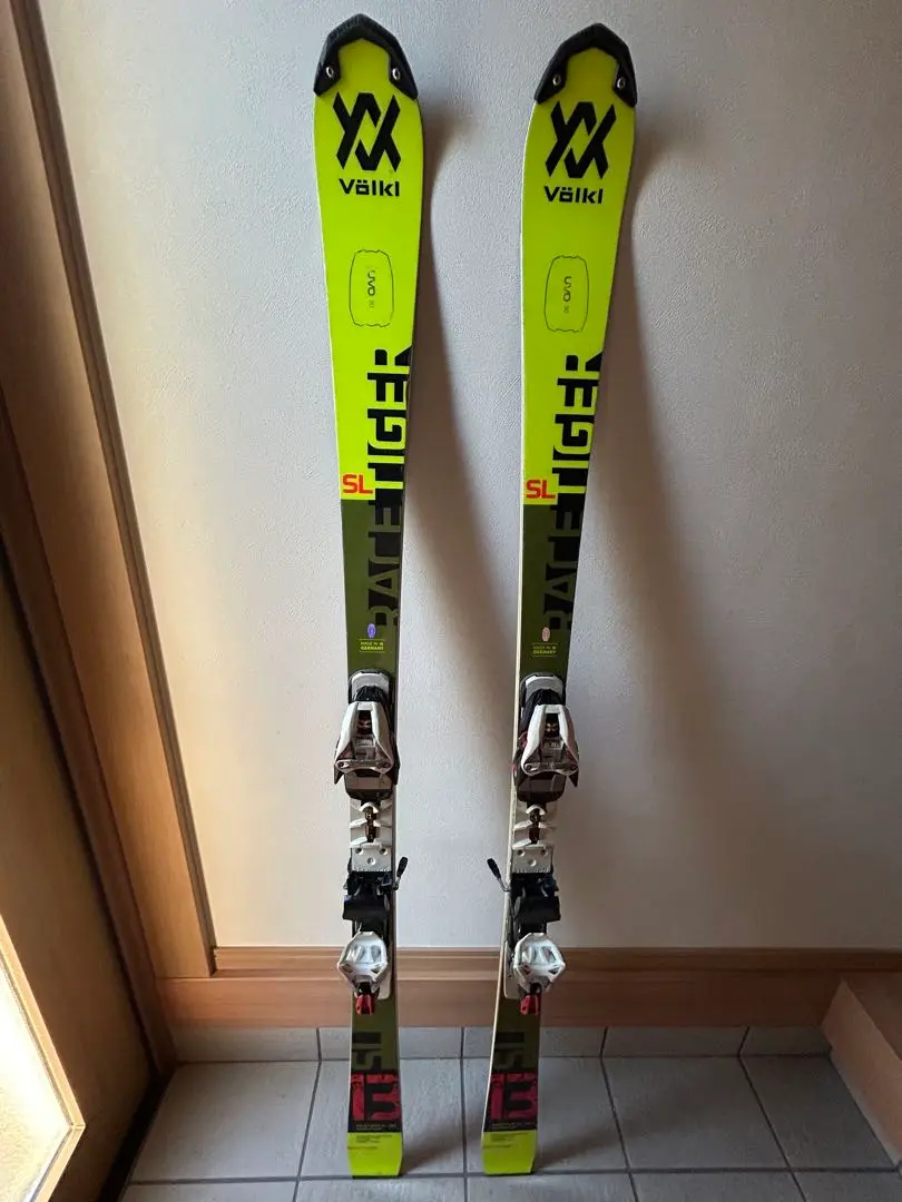 2025年最新】VOLKL RACETIGER SLの人気アイテム - メルカリ