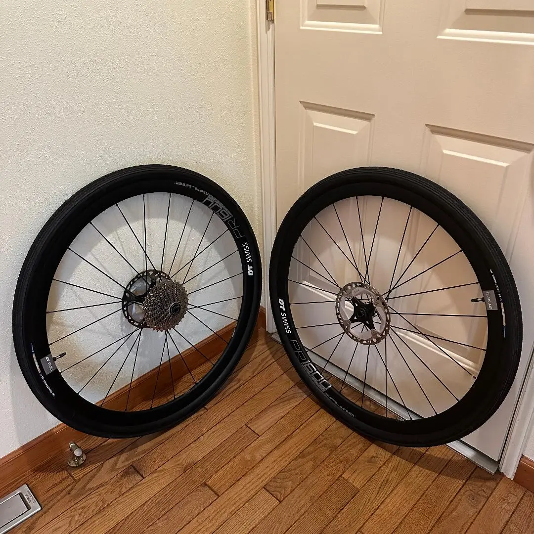 [値下げ]DT SWISS PR 1600 DICUT 21 DISC用ホイール DT-Swiss PR 1600 Spline Disc Wheelset from BikeBling.com