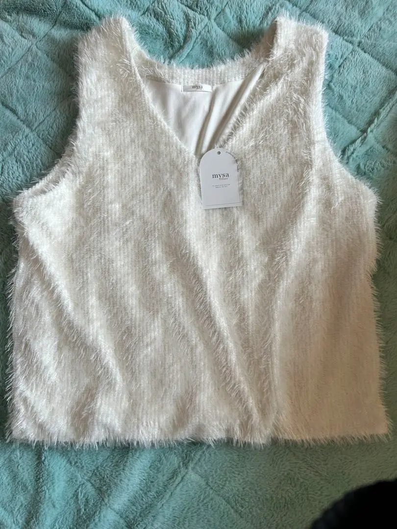 Thumbnail of Shimamura vest layering