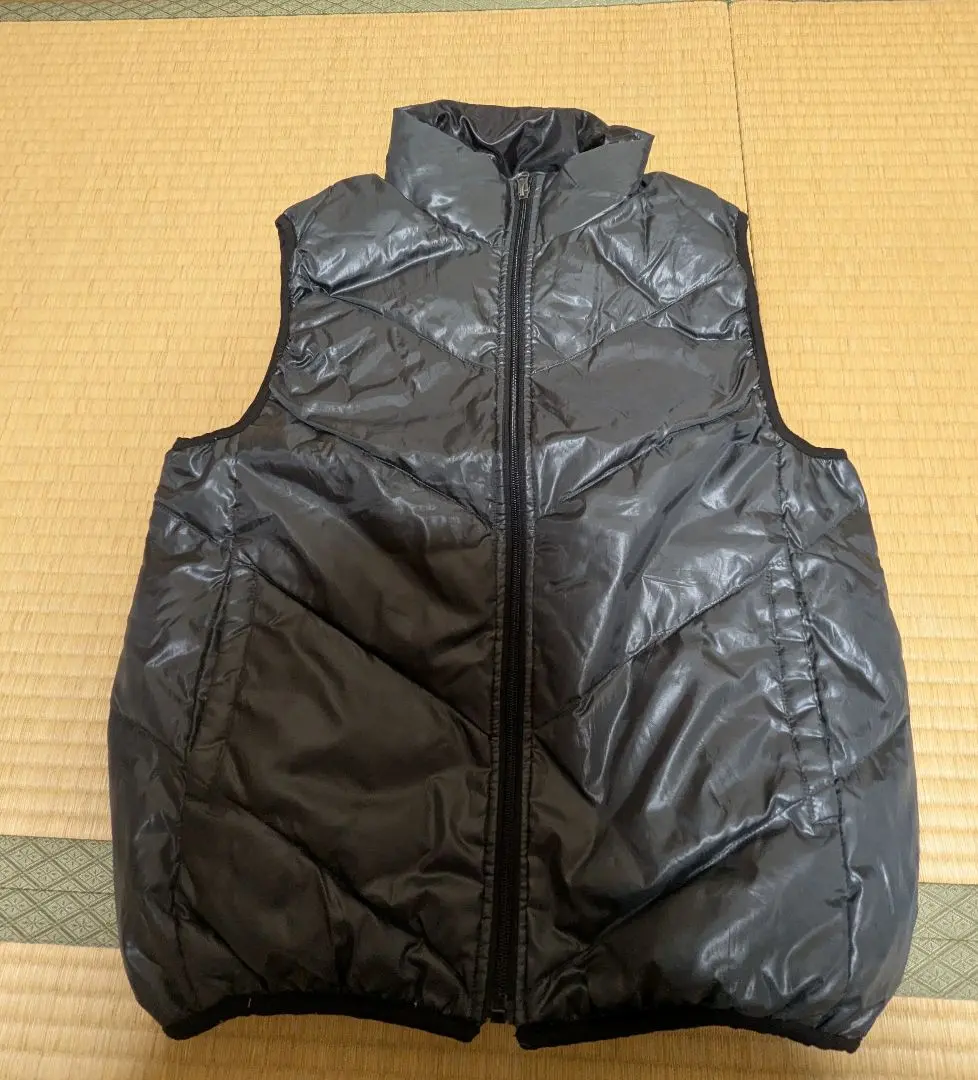 Thumbnail of Down & Feather Vest M