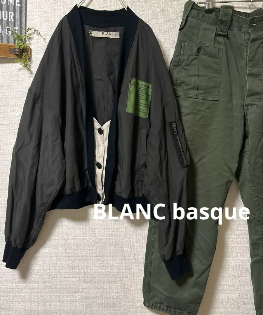 美品レディースM☆ブランバスク中綿ライナー付きミリタリージャケット 2025年最新】blanc basque レディース ミリタリージャケットの