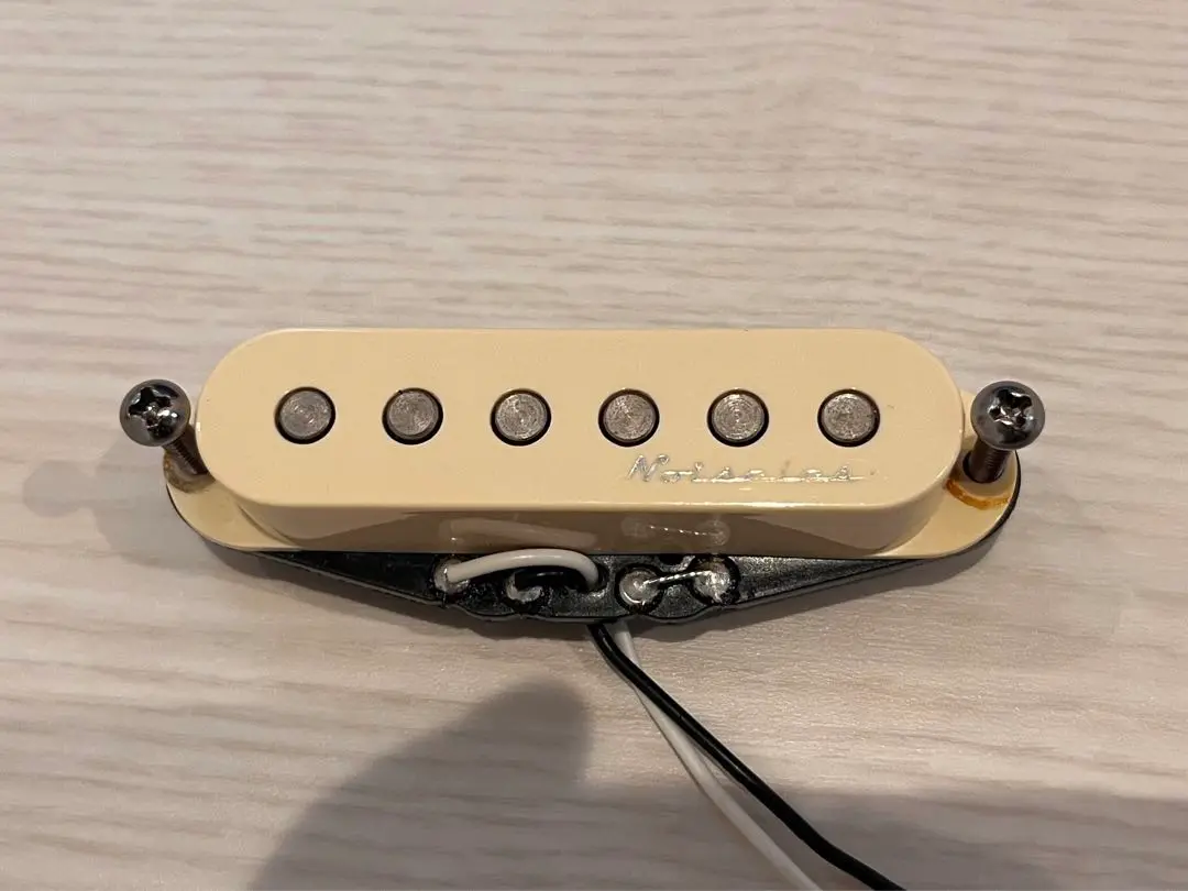 Fender Hot Noiselessピックアップ フロント用 Amazon.co.jp: Fender ピックアップ Fender® Hot Noiseless