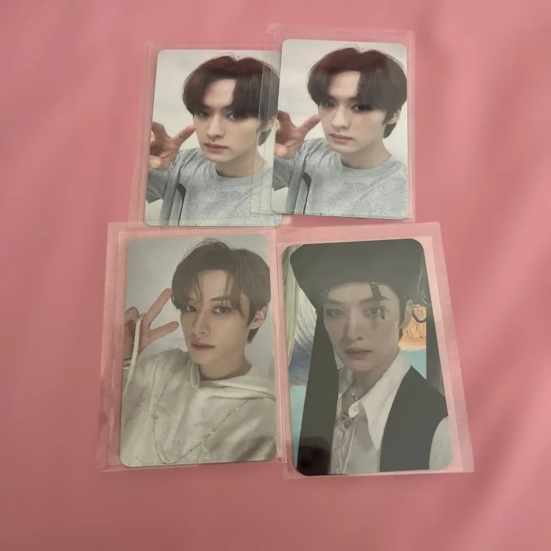 Thumbnail of Stray Kids LALALALA (樂-STAR) Lee Know Store Benefit Photocards