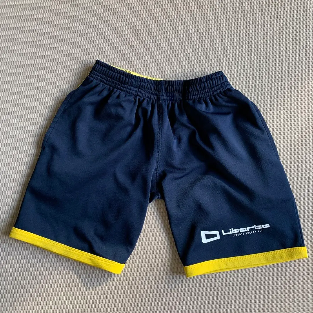 Liberta サッカーウェア Tシャツ ショートパンツ 145 Liberta サッカーウェア Tシャツ 145 ショートパンツ 130 - メルカリ
