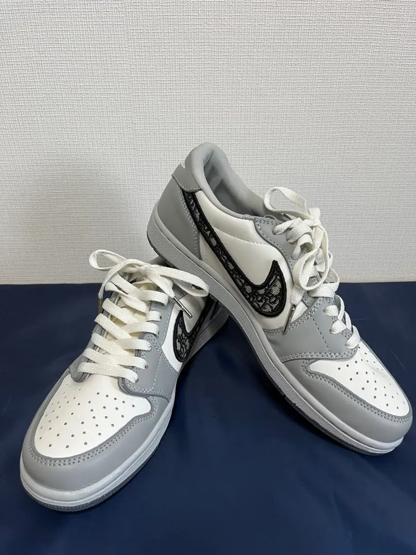 【並行輸入品】Dior x Nike Air Jordan スニーカー 25cm 2025年最新】並行輸入品 dior スニーカーの人気アイテム - メルカリ