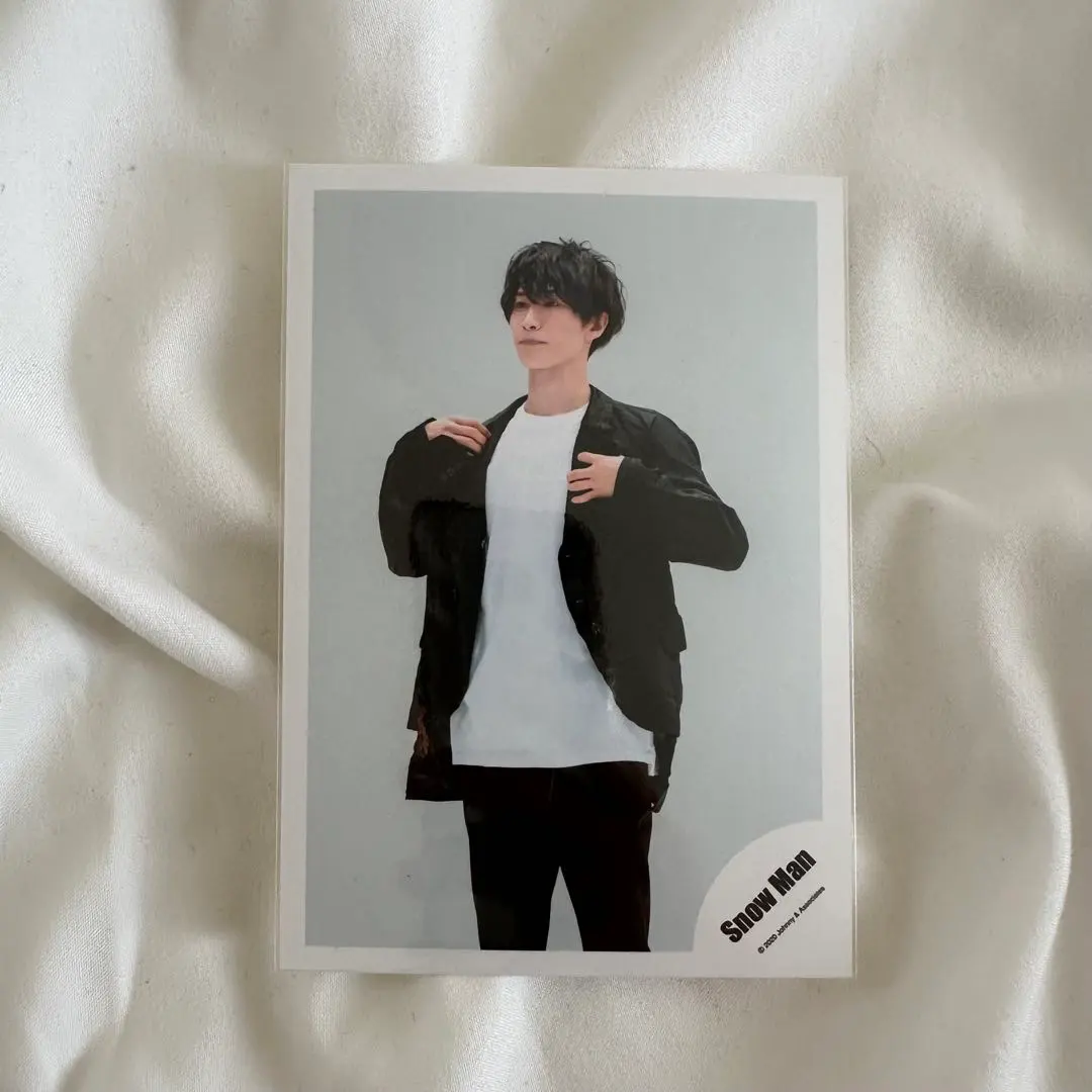 Thumbnail of Shota Watanabe Official Photo Snow Man