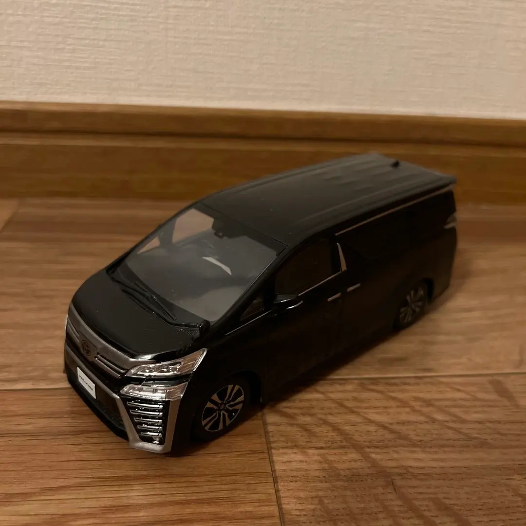 Thumbnail of Toyota Vellfire