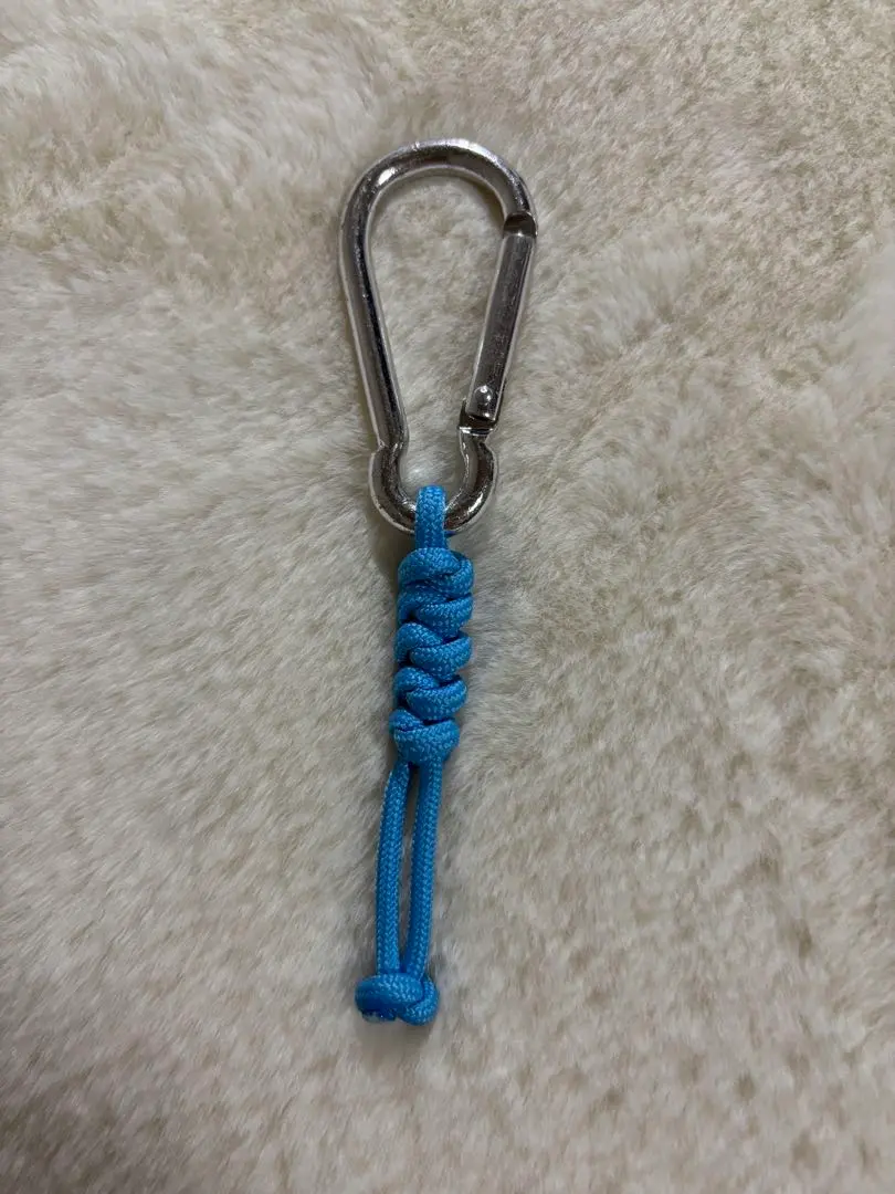 Thumbnail of Blue paracord carabiner strap