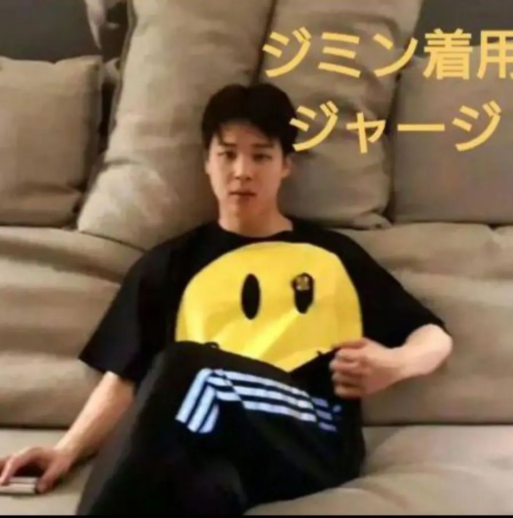 BTS PTDラスベガスPOPUPショップ限定Tシャツ　新品未使用 $_32.JPG?set_id=880000500F