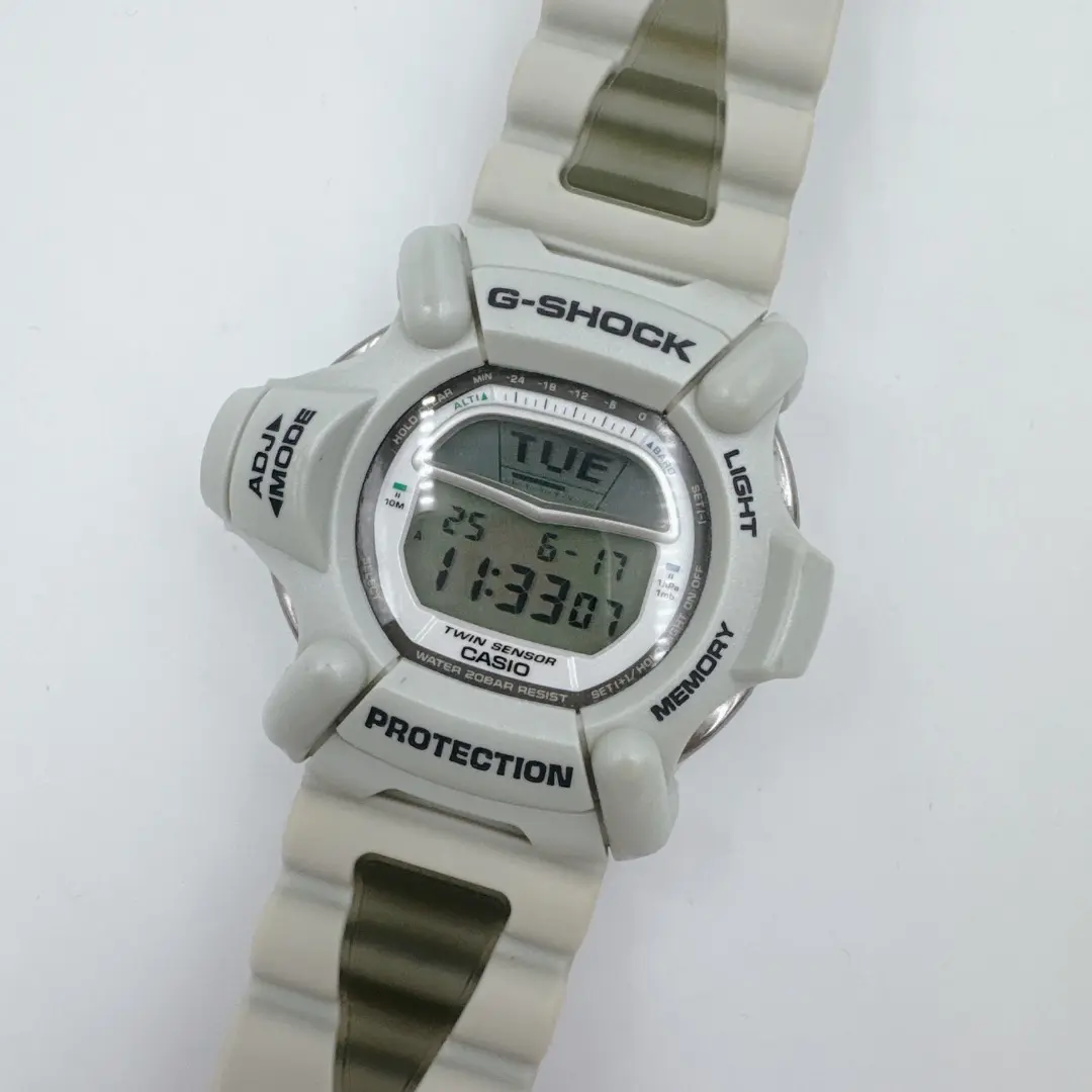 2025年最新】dw-5600bdの人気アイテム - メルカリ