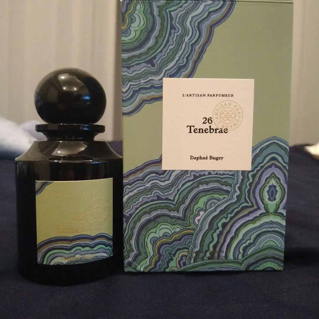 Celes (セレス) |L'artisan Parfumeur - Tenebrae(ラルチザン