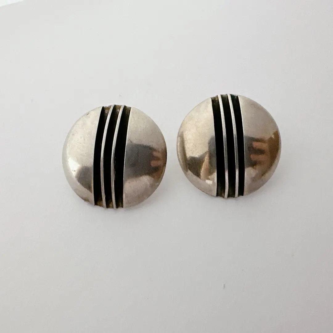 TOM HAWK (トムホーク) ラインピアス シルバー NAVAJO TOM HAWK (トムホーク) ラインピアス シルバー NAVAJO（TOM HAWK