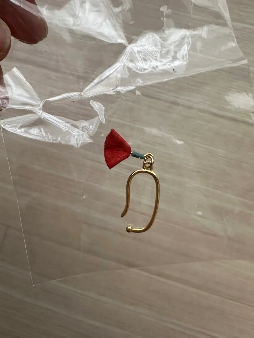 Thumbnail of Daily ear cuff